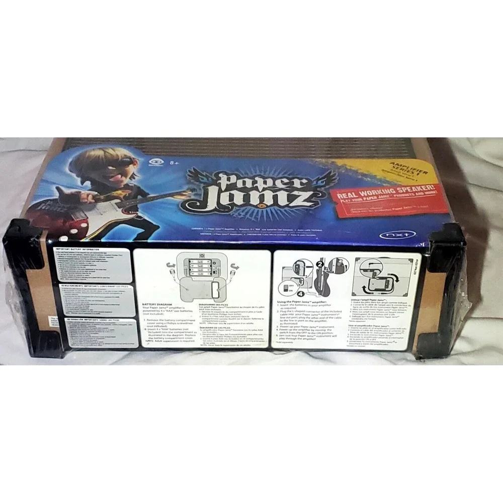 Paper Jamz Guitar Amplifier Series 1 Tan/Brown New Sealed 2009 WowWee Group